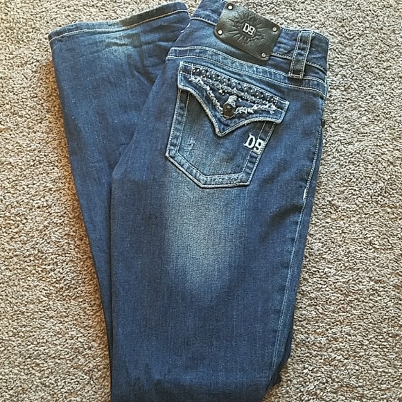 D9 Jeans - Picture 1 of 7